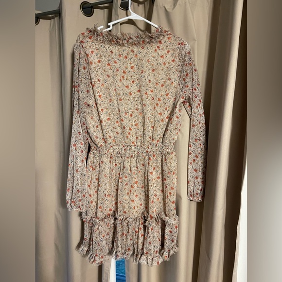 BaeVely Chic Cream Long Sleeves Short Dress - Picture 4 of 4